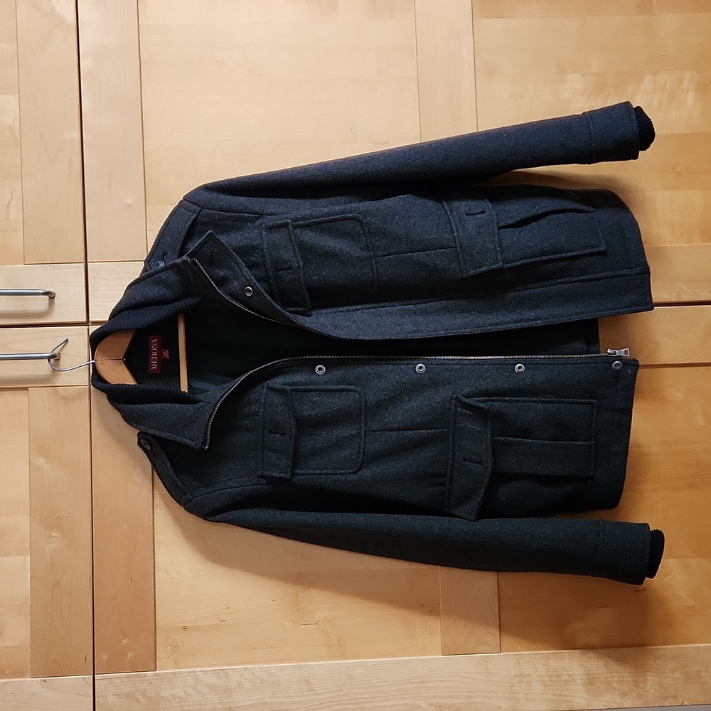 Merona Men’s coat size small